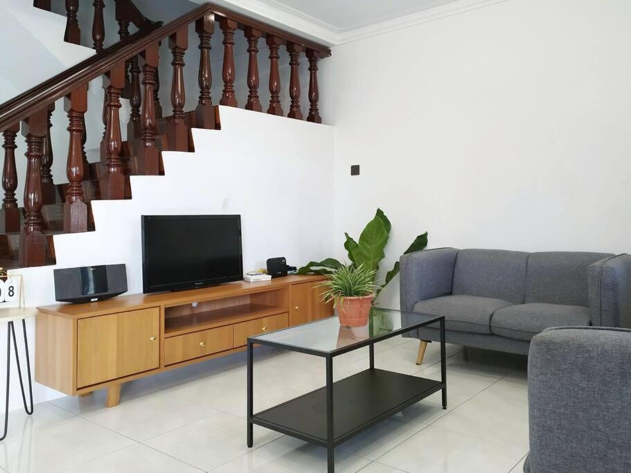 Grand Height Homestay 7A 10Pax 4Rooms Sibu Luaran gambar