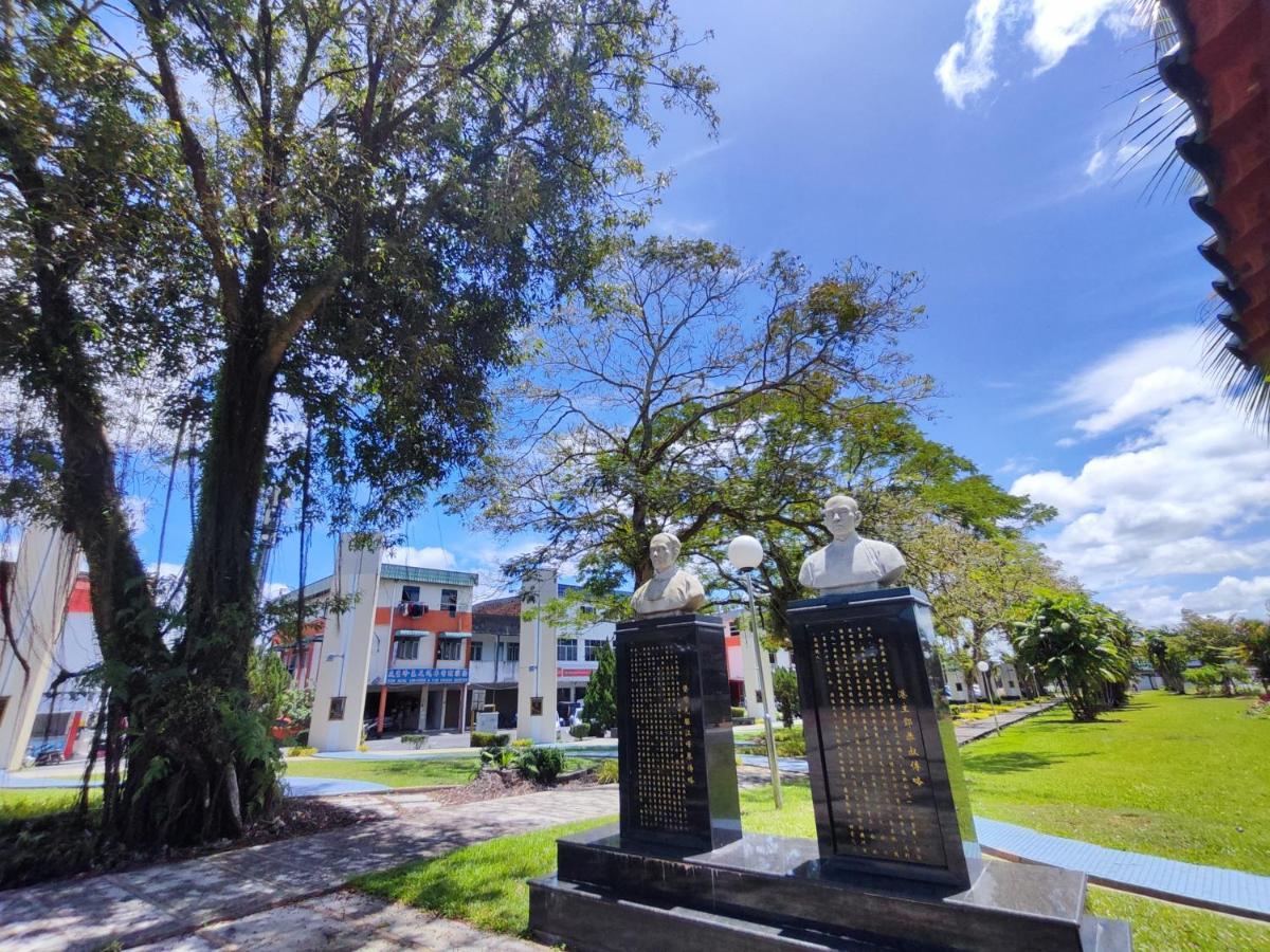 Grand Height Homestay 7A 10Pax 4Rooms Sibu Luaran gambar